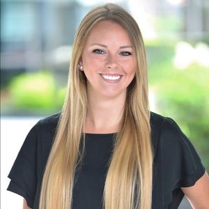 Meet your Posher, Lauren